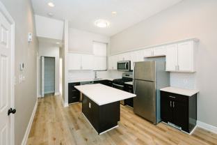 1419-1421 North Franklin Street - Photo 1 of 1