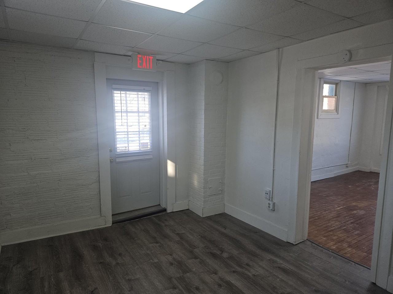 68 Racine Street - Photo 6 of 11