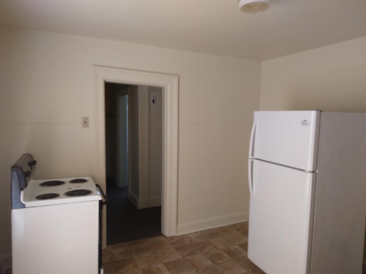 508 West Irving Ave. - Photo 6 of 12