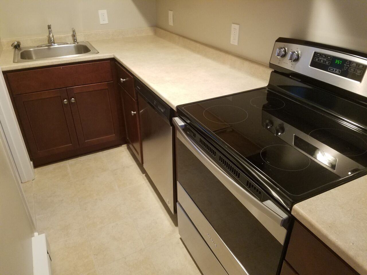 Patience Realty - Photo 2 of 15