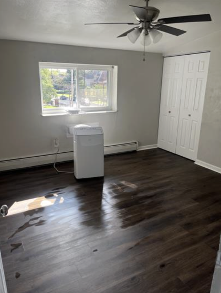 400 Swissvale Avenue - Photo 5 of 6