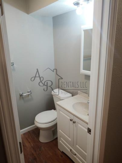 1905 South Elm Street - Photo 2 of 16