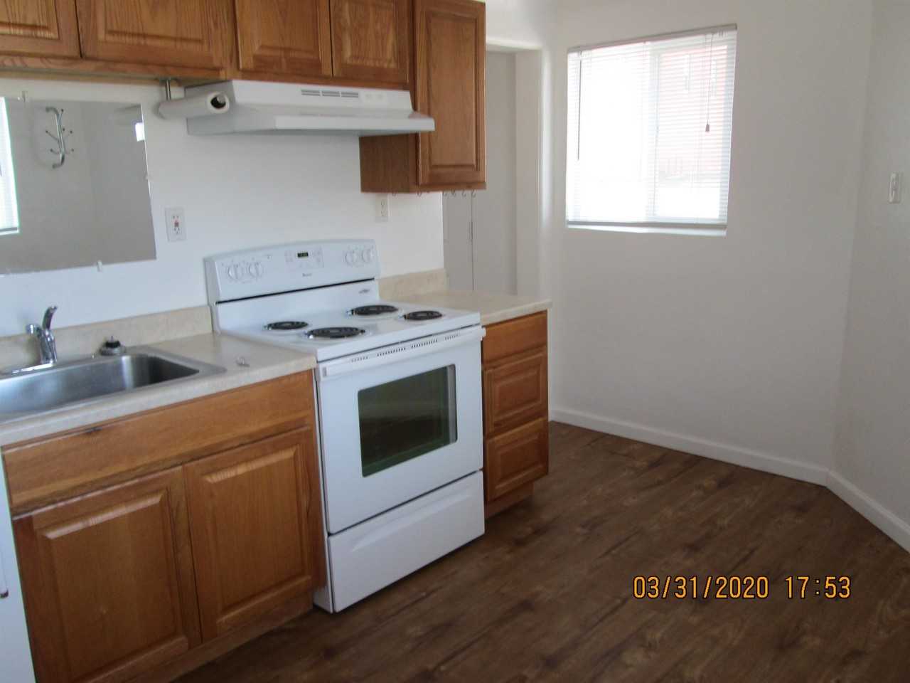 112 Pine Street - Photo 6 of 32