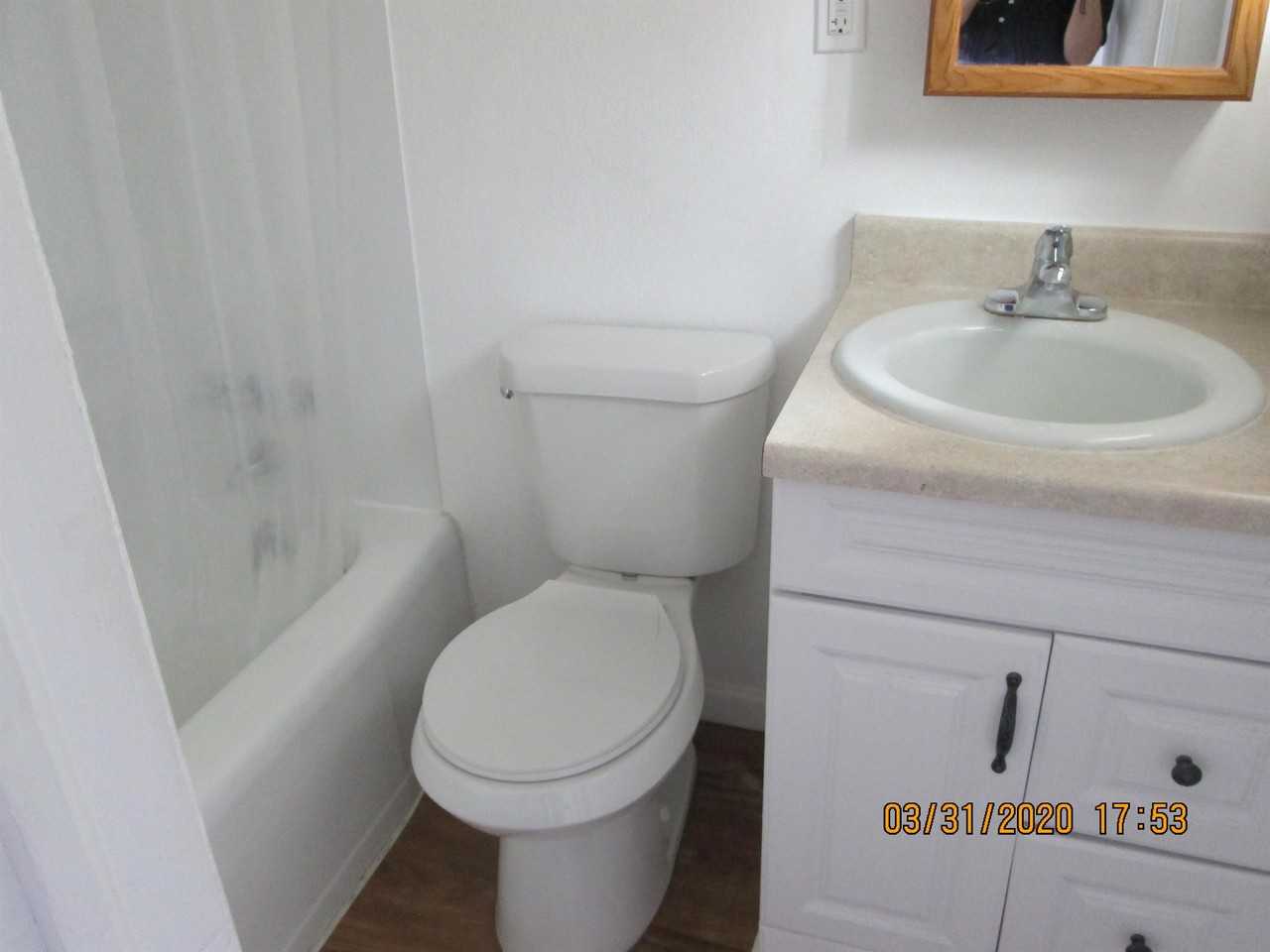 112 Pine Street - Photo 7 of 32