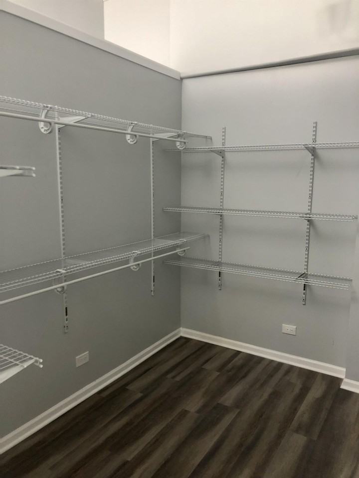 1824 West 46th - Photo 5 of 25