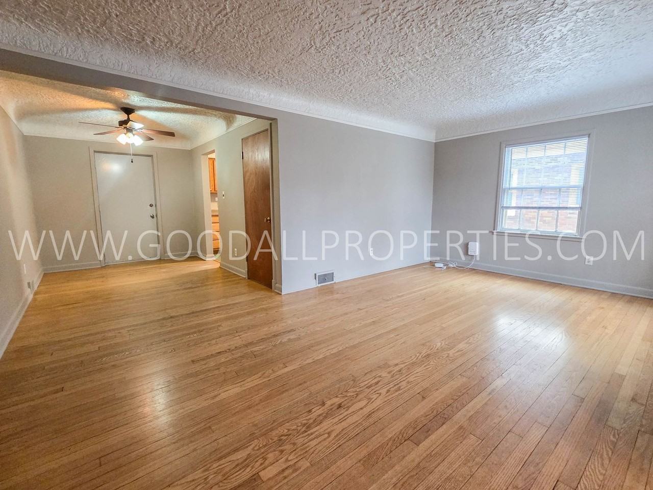 1316 57th Pl - Photo 3 of 12