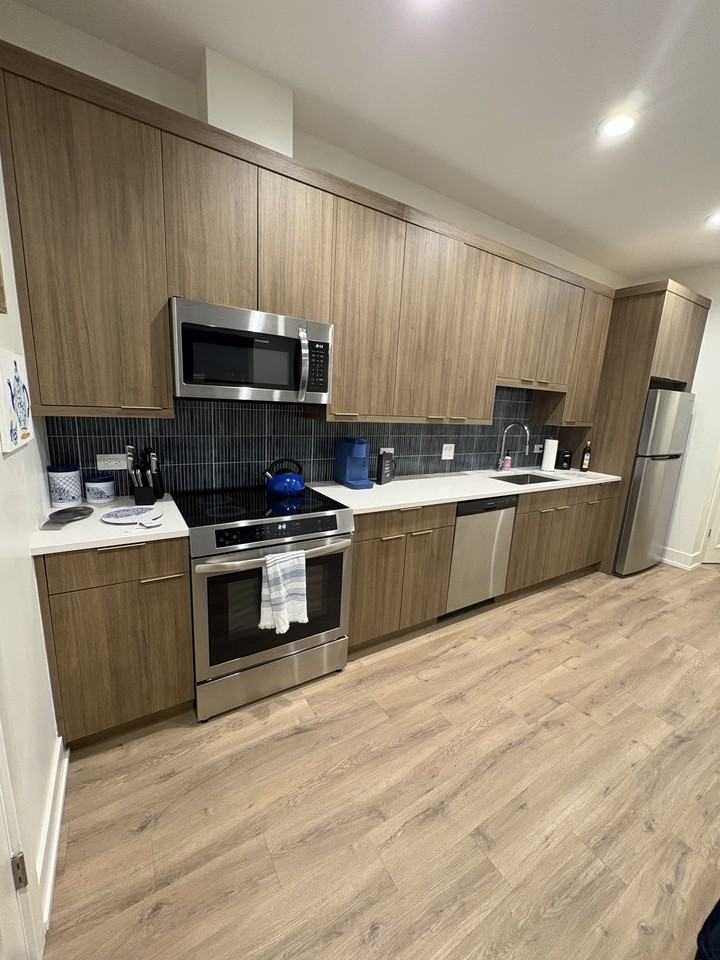 6317 South Rhodes Avenue - Photo 4 of 15