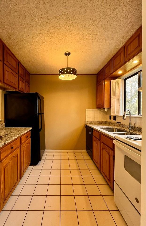 131 Cedar Cove Ln - Photo 6 of 34