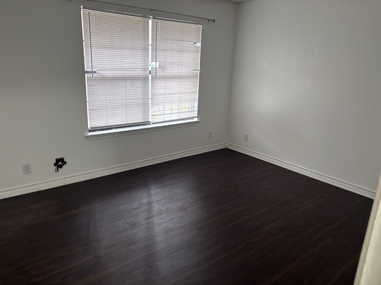 BC 3271 - Photo 6 of 7