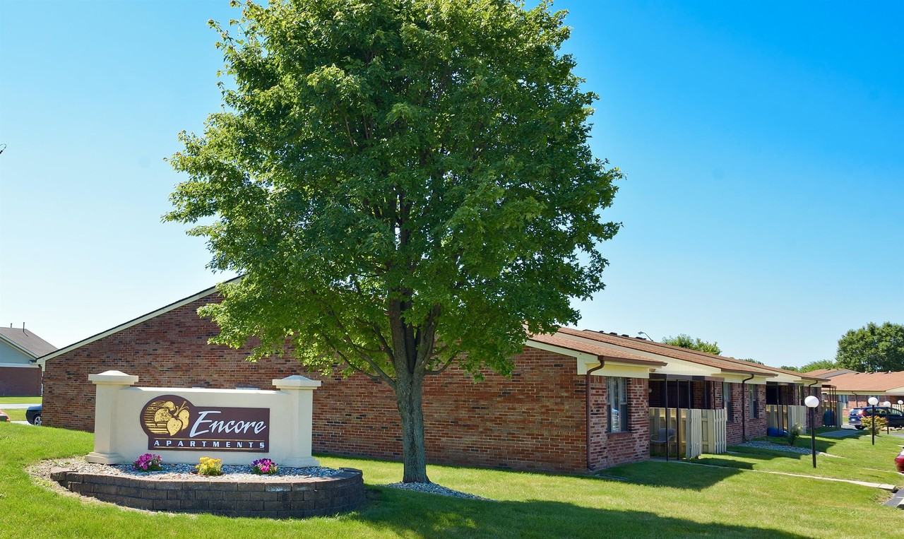 Encore Apartments, LLC - Photo 2 of 11