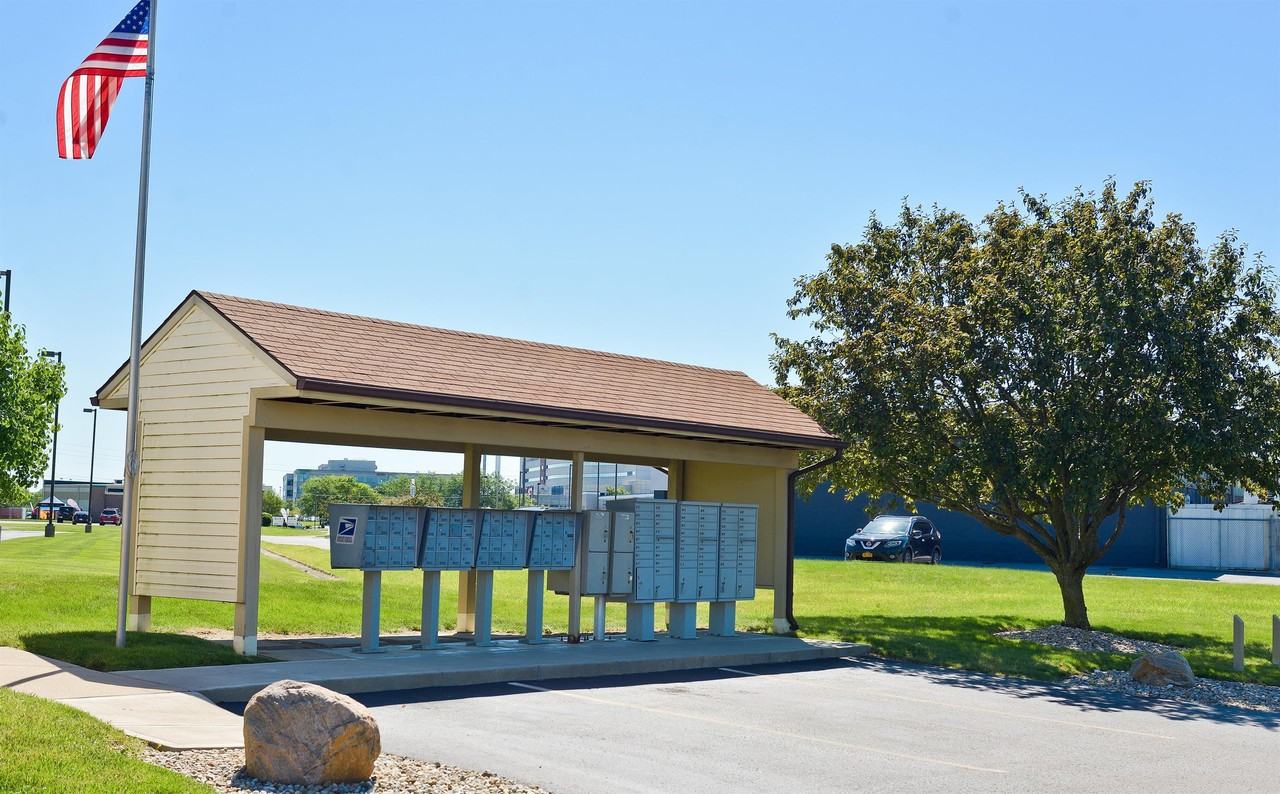 Encore Apartments, LLC - Photo 7 of 11