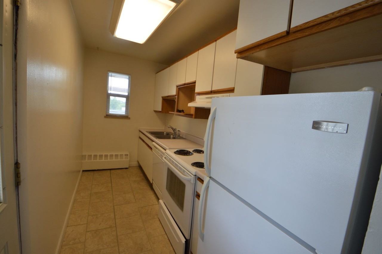 911-933 Portland Place - Photo 7 of 23