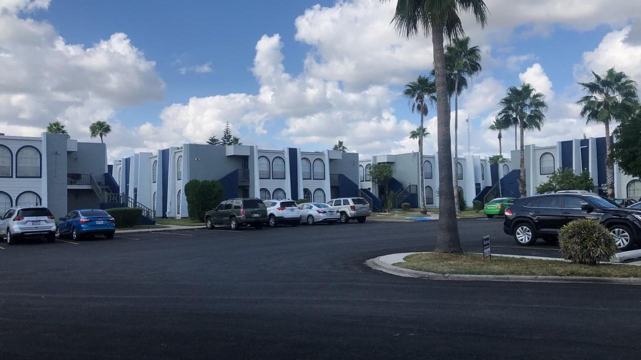 Brandywyne Apartments - Photo 2 of 8