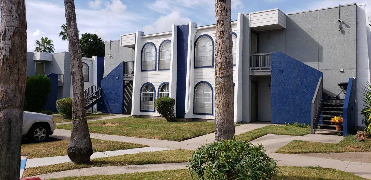 Brandywyne Apartments - Photo 3 of 8