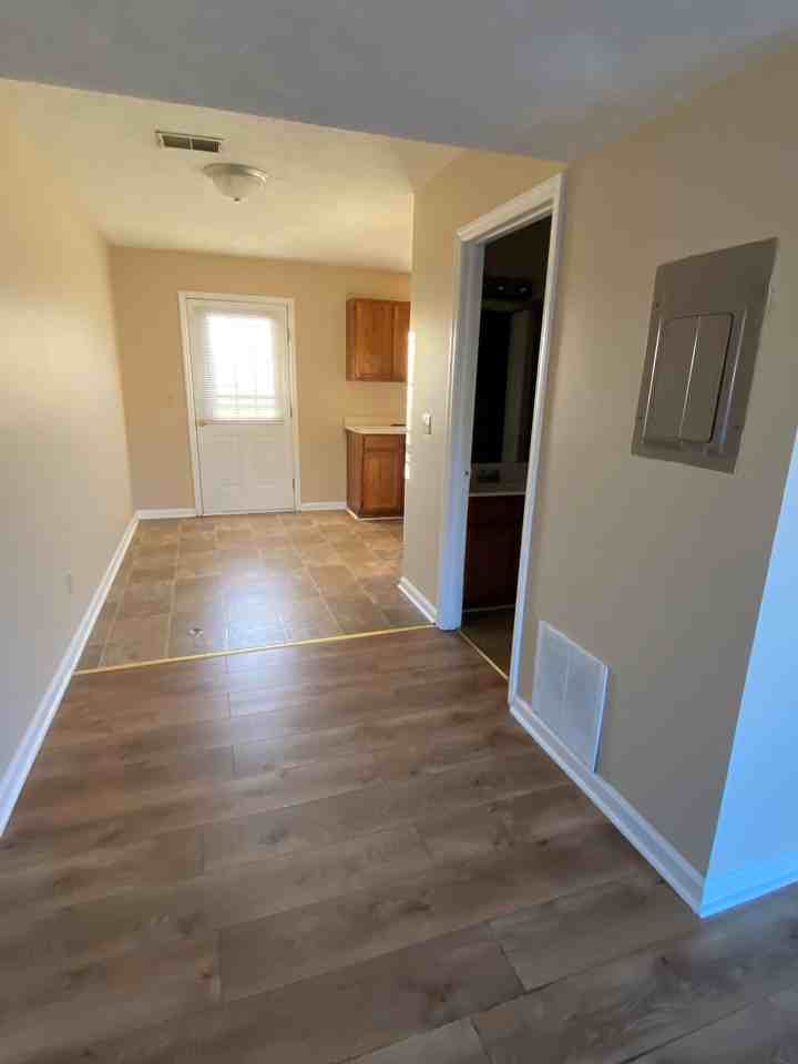 Signature Rentals - Photo 3 of 7