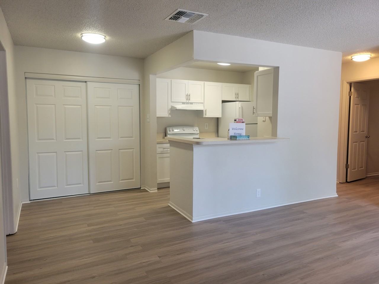 25-203 - Photo 2 of 7