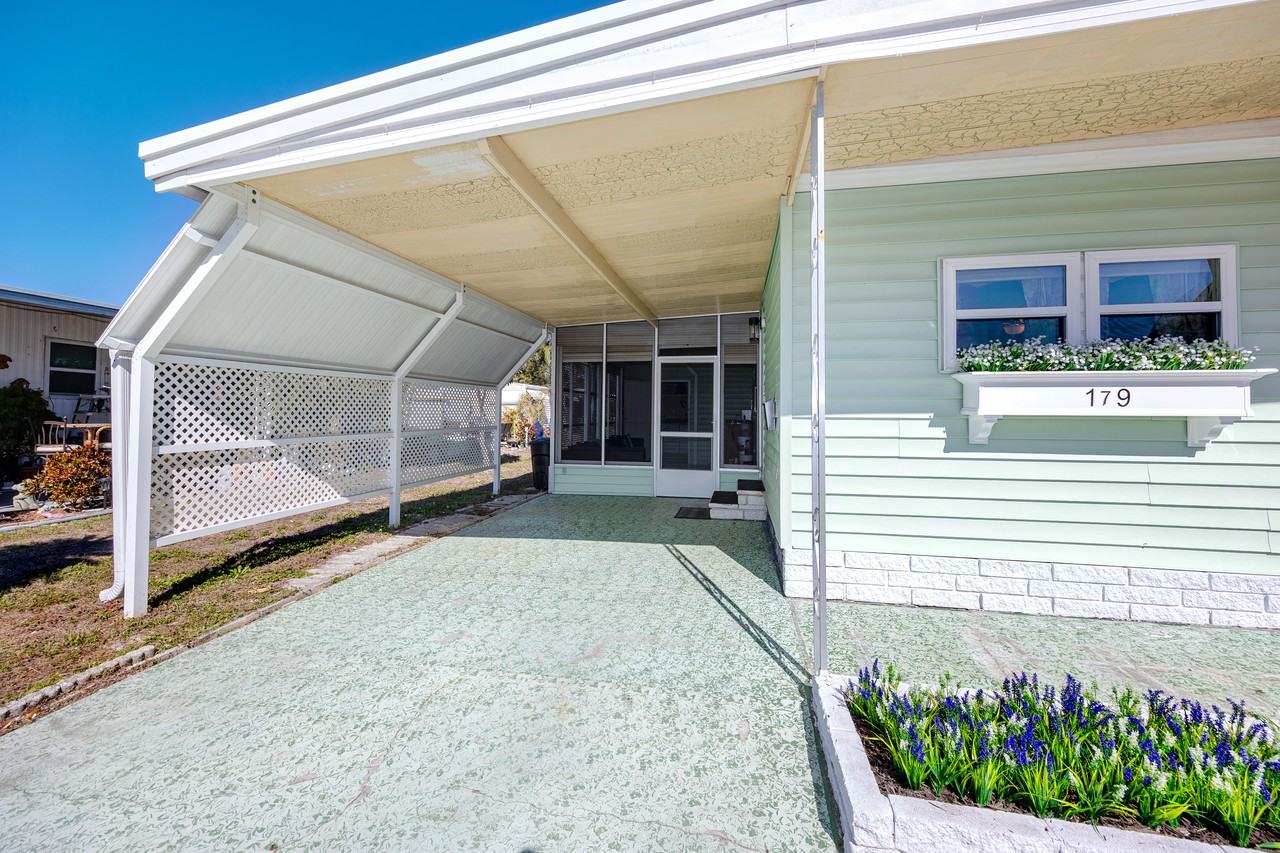 7001 142nd Avenue North #179 - Photo 2 of 38