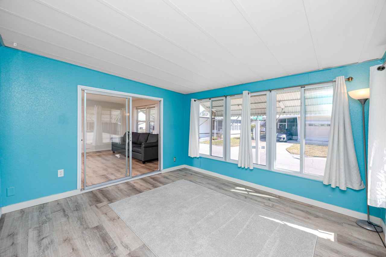 7001 142nd Avenue North #179 - Photo 7 of 38