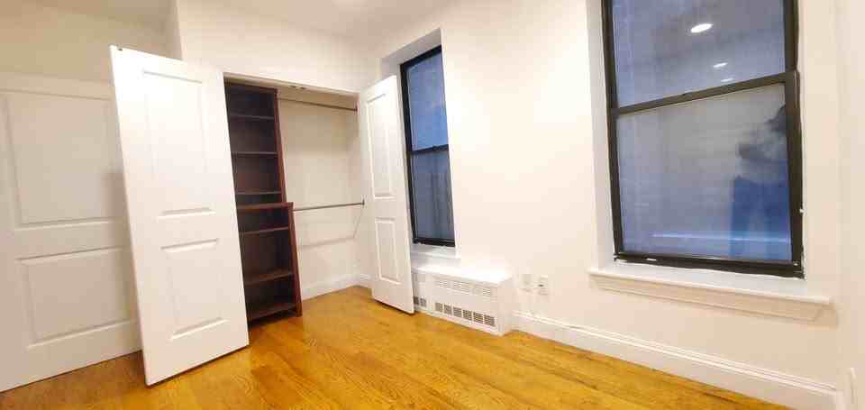 28 West 132nd Street #3C - Photo 7 of 9