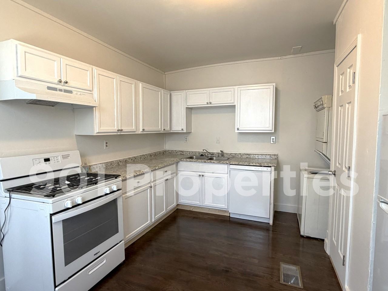 2108 Jefferson Avenue #101 - Photo 3 of 7