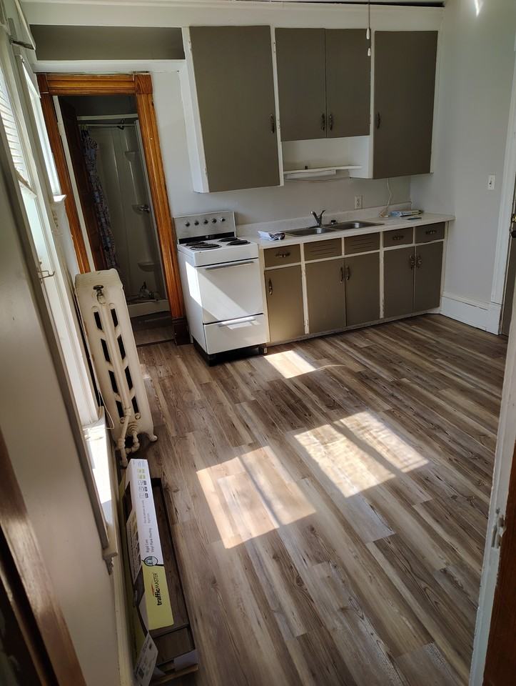 703 North Union Avenue - Photo 2 of 4