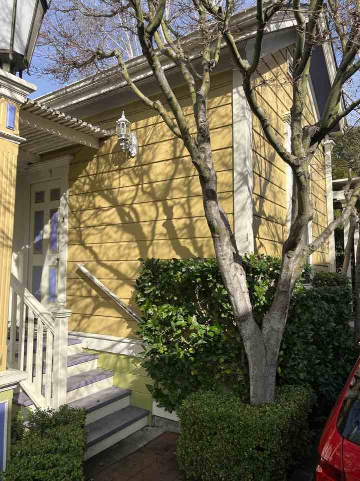 235-9 - Photo 4 of 8