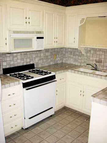 235-9 - Photo 7 of 8