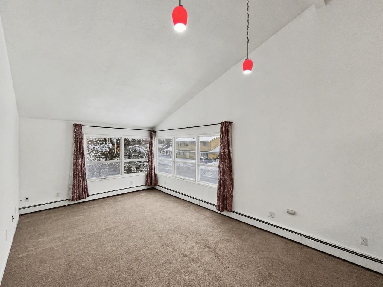 822 Lane Street - Photo 2 of 10