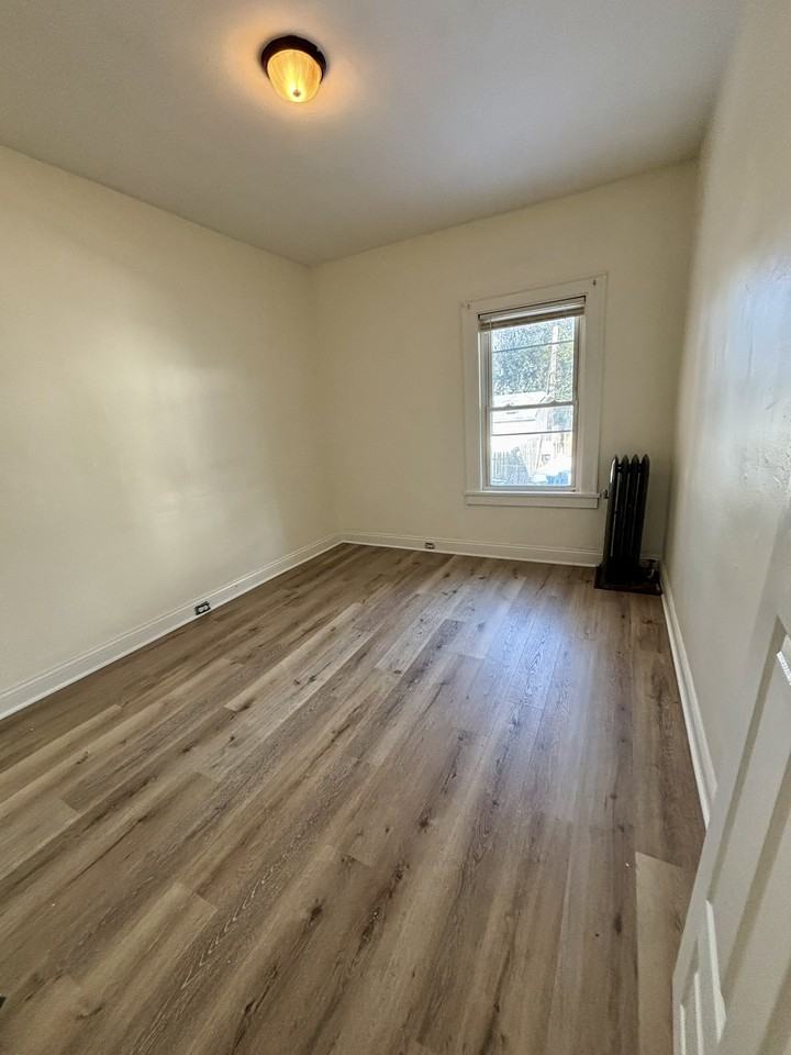 16808 Madison Avenue - Photo 6 of 15