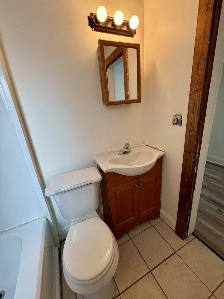 16808 Madison Avenue - Photo 7 of 15