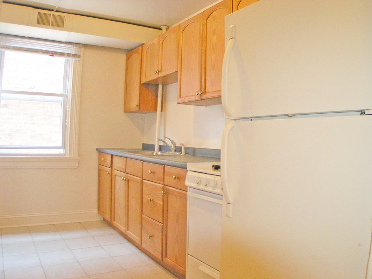 The Lafayette-Madison (1403) - Photo 4 of 12