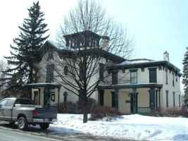 featured image of 217 S Union St