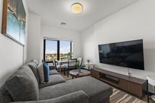 600 Broadway - Photo 1 of 1