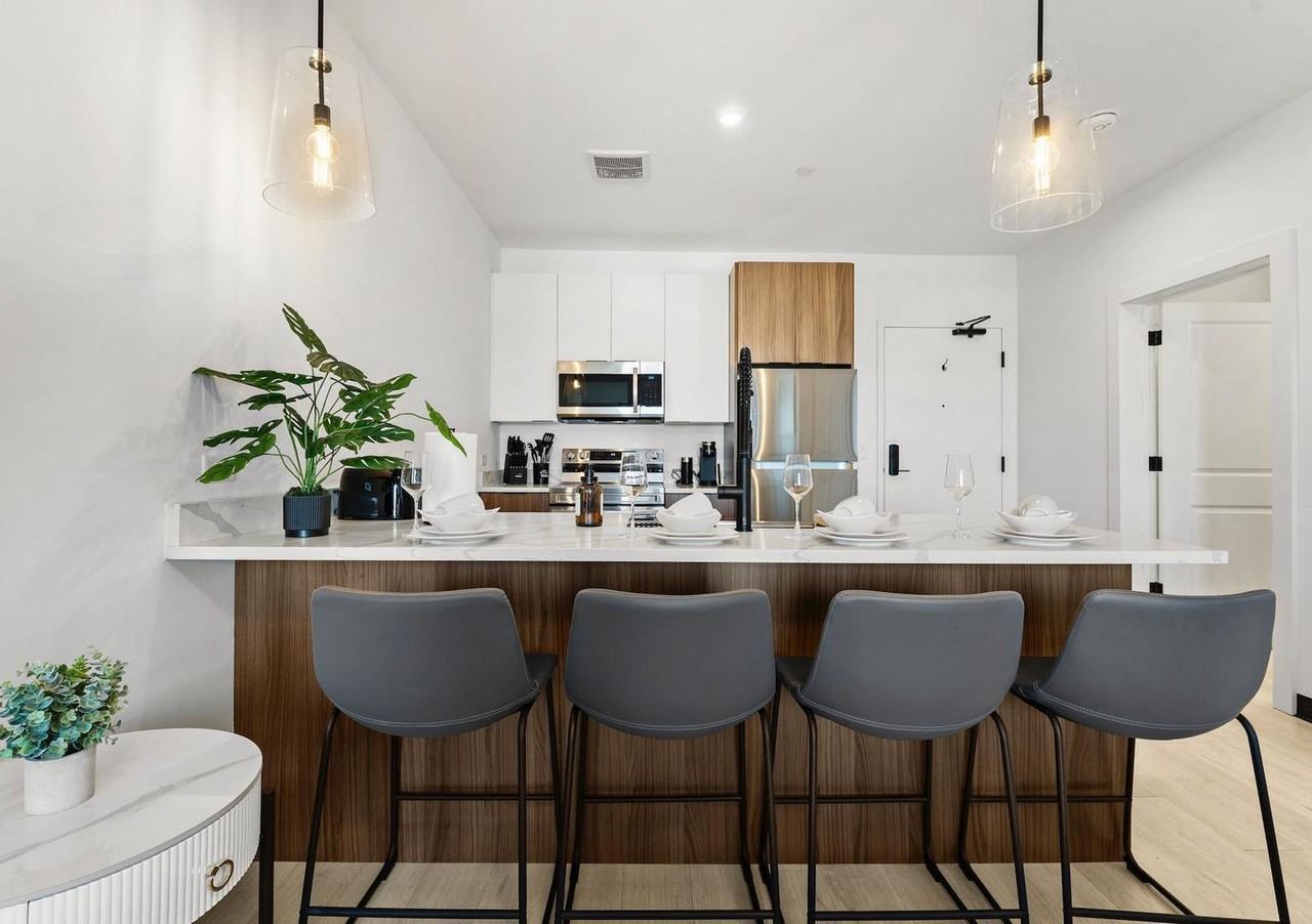 600 Broadway #1240271P - Photo 5 of 18