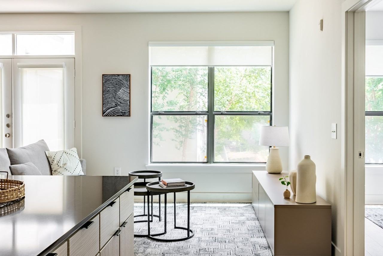 2137 Pelham Dr #1028904P - Photo 3 of 24