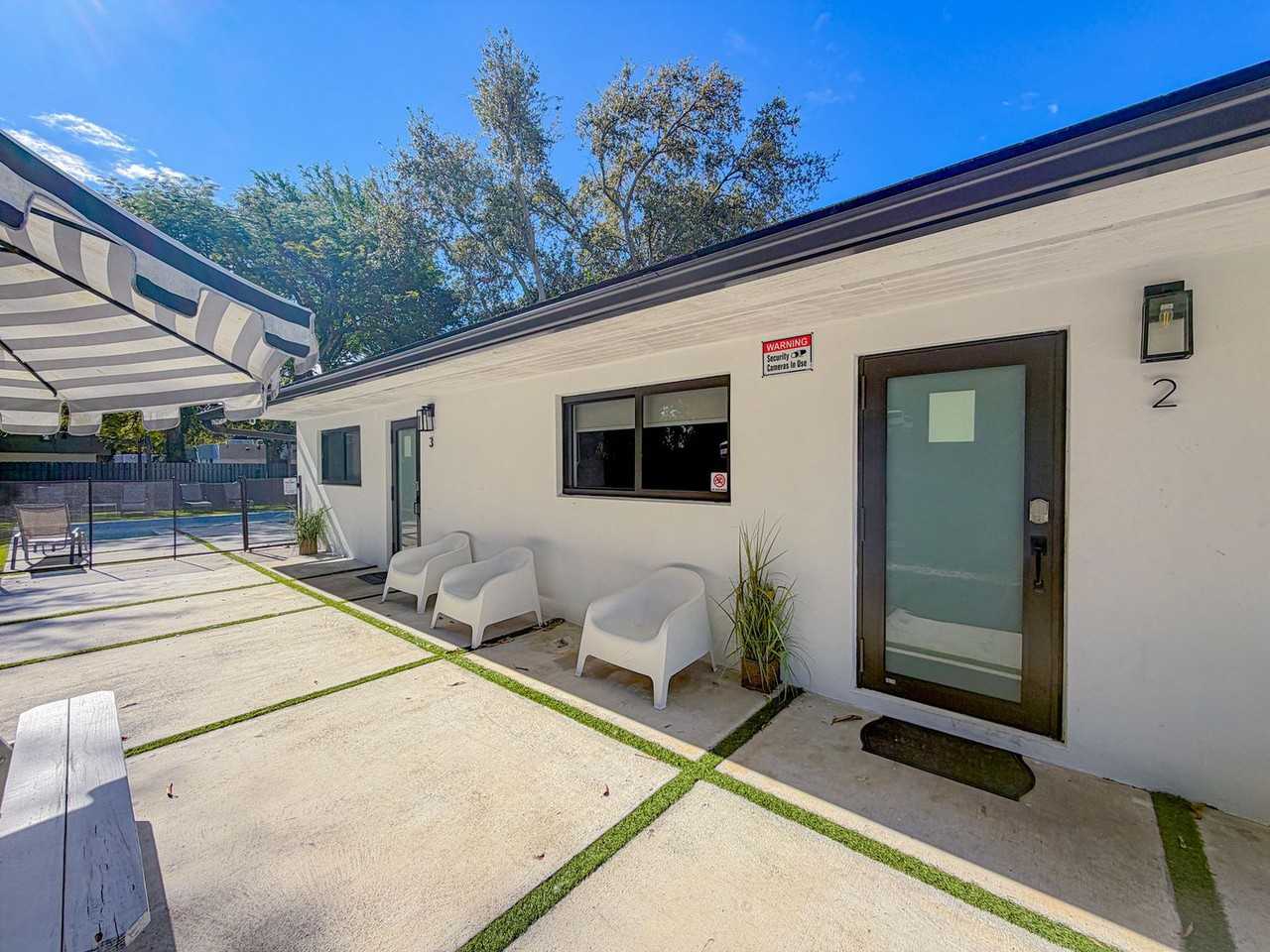 258 Nw 57th St #1258732P - Photo 4 of 18