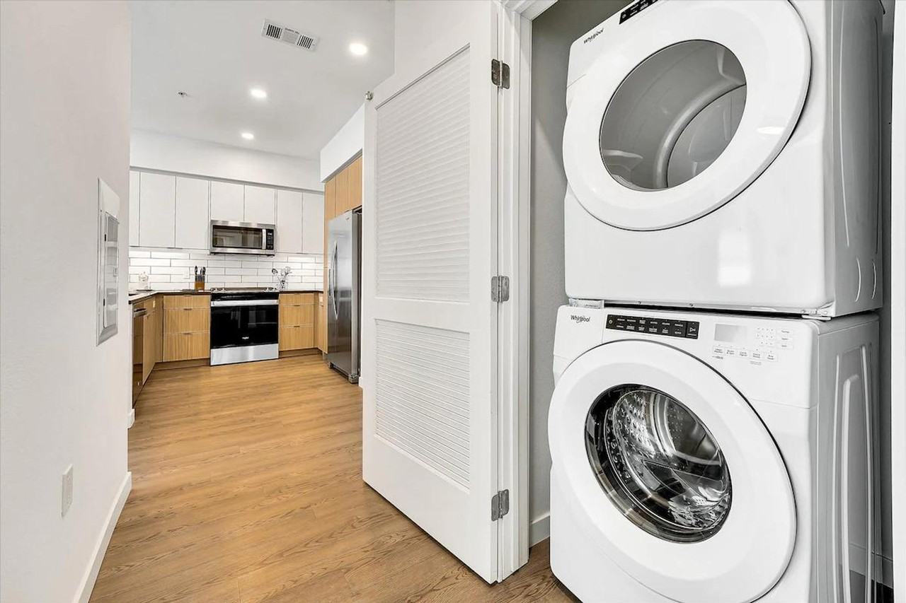 593 Camino De La Reina #1287533P - Photo 3 of 25