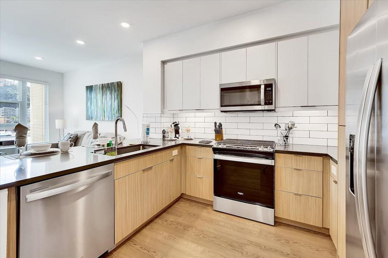 593 Camino De La Reina #1287533P - Photo 4 of 25