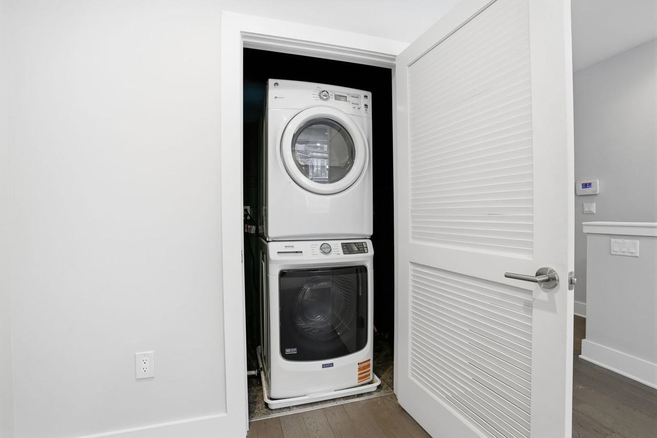 634 N 5th St #16 - Photo 5 of 38