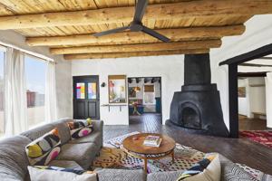 featured image of 2845 Agua Fria St