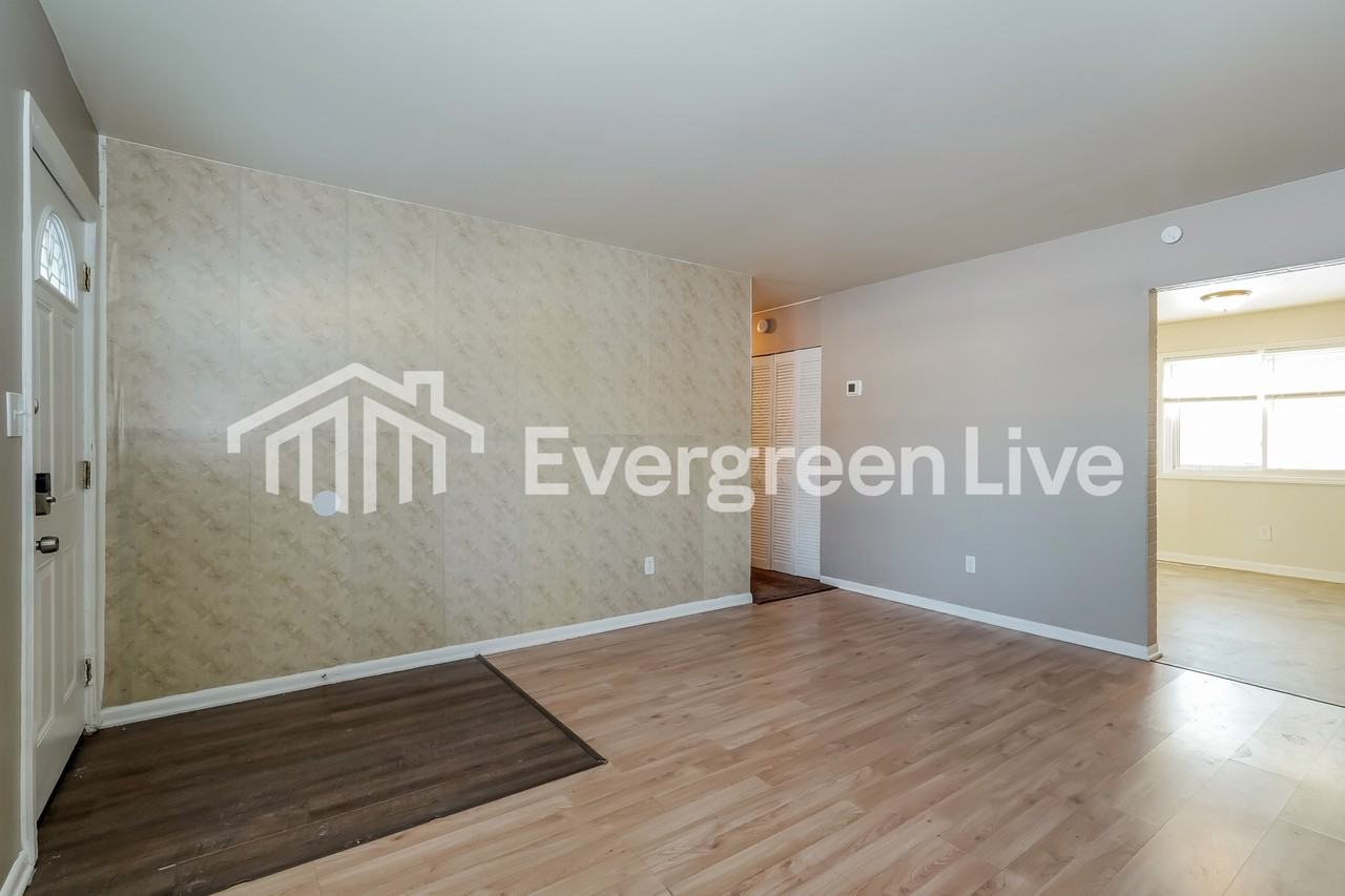 1906 Valcon Ave - Photo 7 of 15