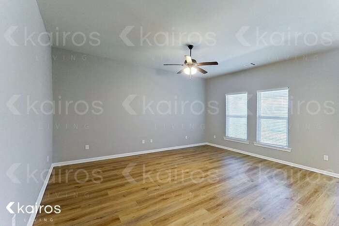 125 Haygood Pt - Photo 2 of 21