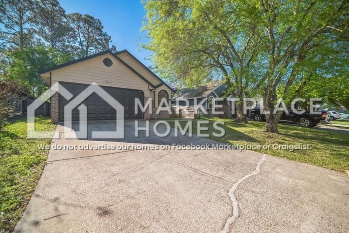 1280 Independence Dr - Photo 2 of 35