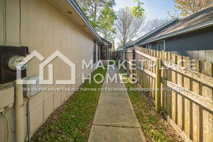 1280 Independence Dr - Photo 4 of 35