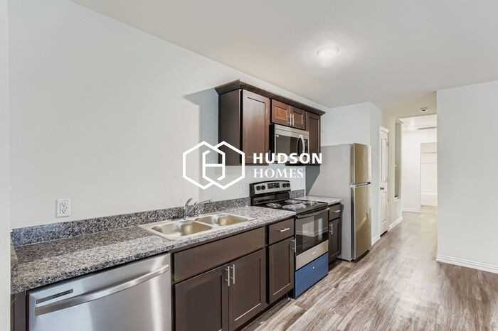 5610 Tommye St #B - Photo 6 of 14