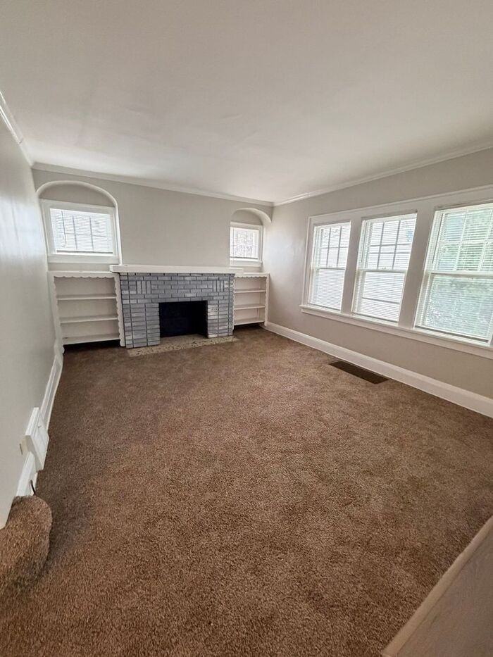 9410 Birchwood Rd - Photo 4 of 21