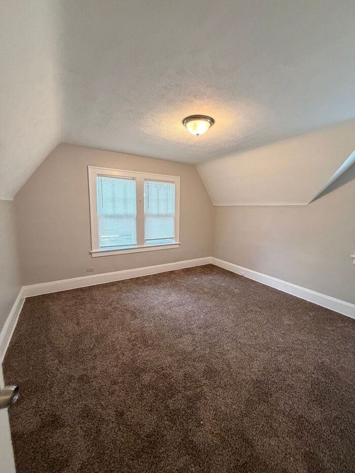 9410 Birchwood Rd - Photo 7 of 21