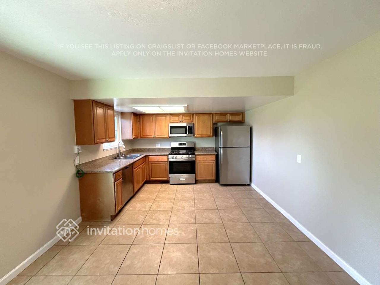 522 San Remo Ct - Photo 4 of 13