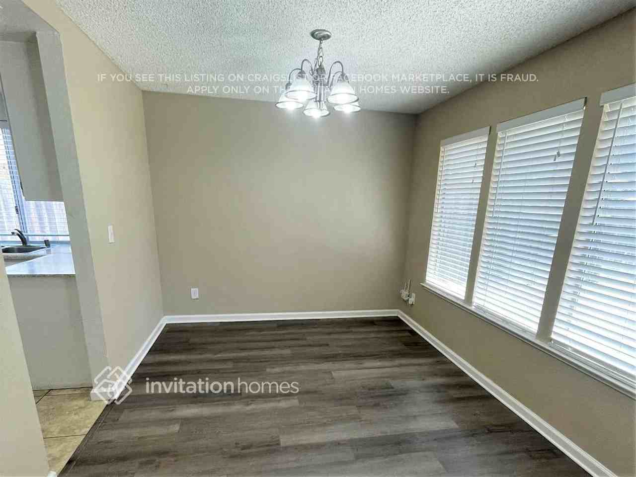 2906 Erin Dr - Photo 3 of 12