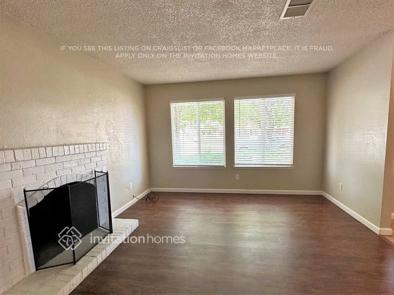 7800 Scottsdale Dr - Photo 2 of 14